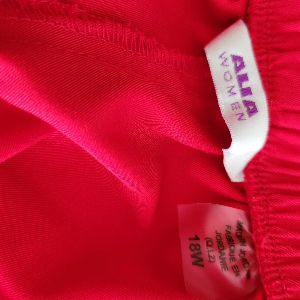 Capris - Picture 2 of 2